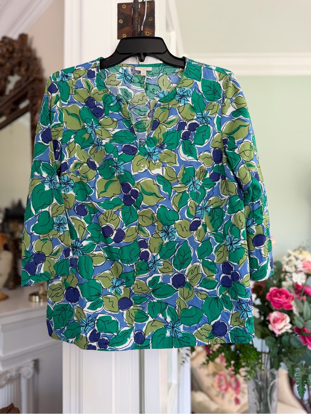 Talbots Green & Blue Floral V-Neck tunic. Size Small Petite